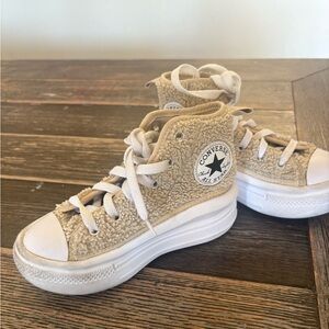 Chuck Taylor All Star Move Platform Sherpa High Top sneaker kids 11